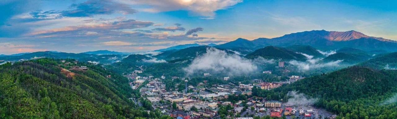 Smoky Mountains Studio With Balcony Apartman Gatlinburg Kültér fotó